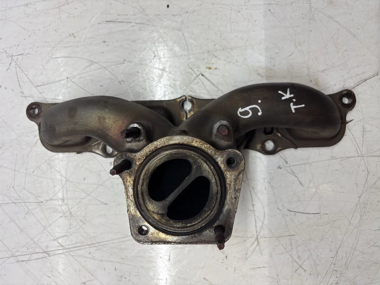 Colector de escape Chevrolet Malibu 2.0 gasolina LTG 12627070