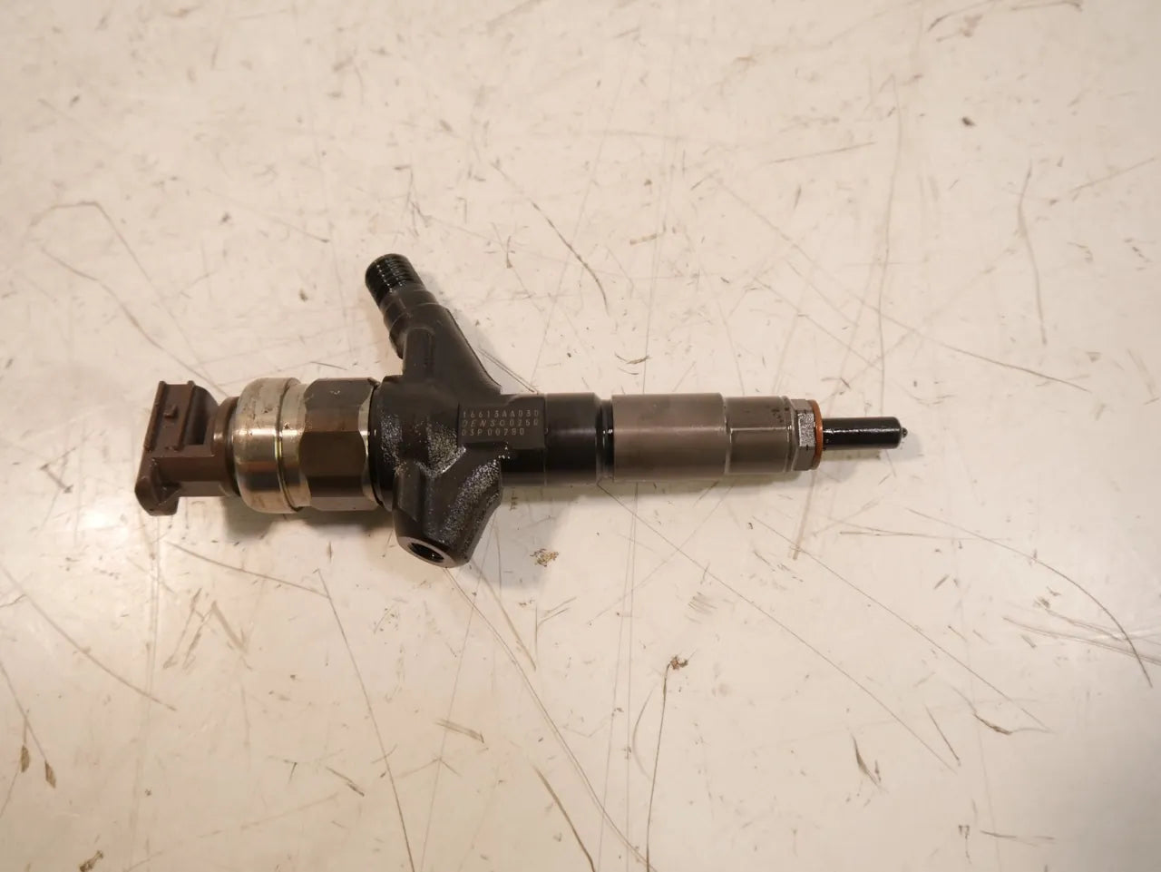 Inyector Subaru Forester 2.0 AWD EE20Z EE20 16613-AA030