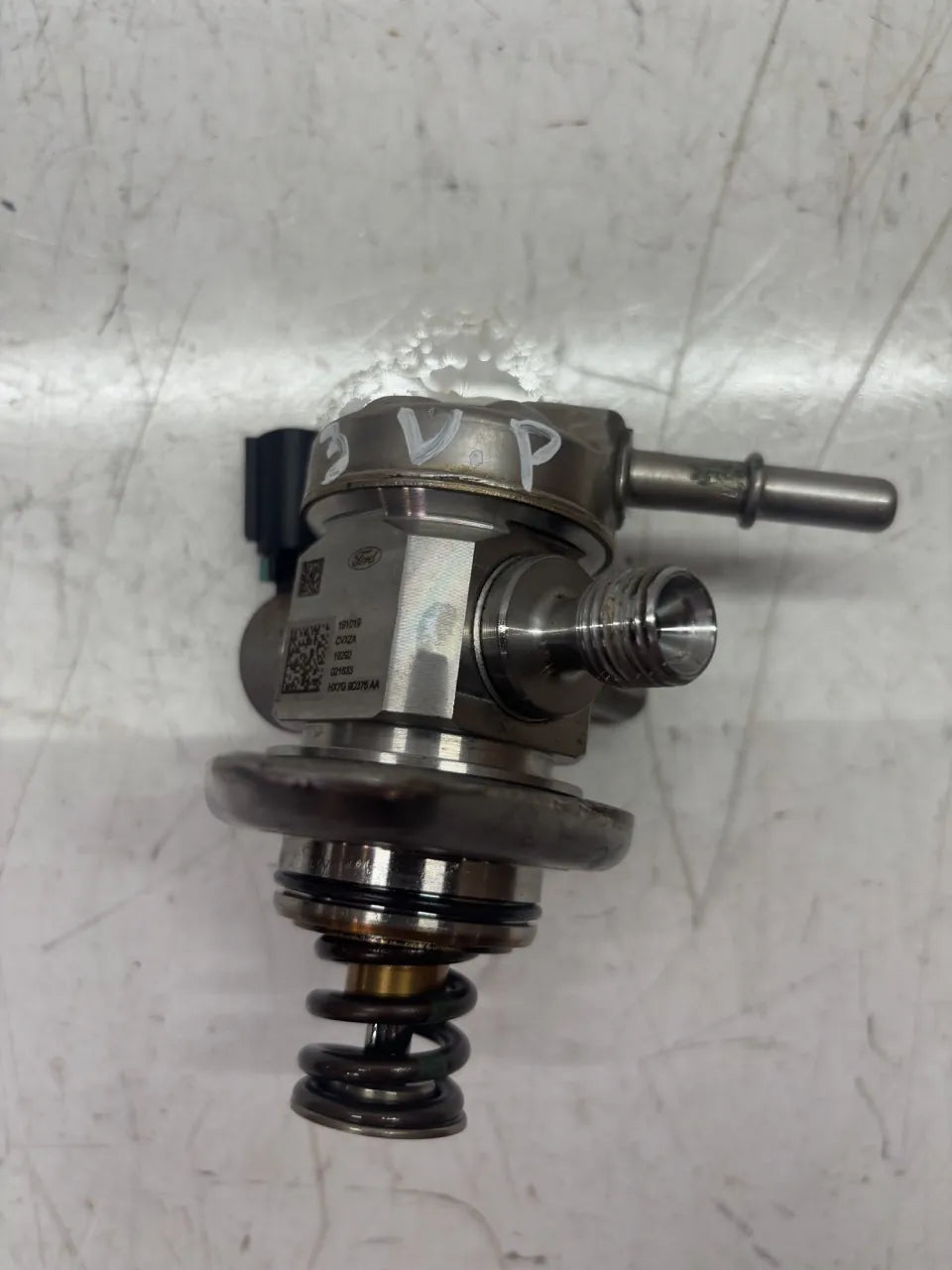 Bomba de combustible Ford Escape III 1.5 EcoBoost Y1DA HX7G-9D376-AA