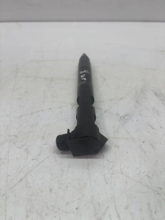 Inyector Mercedes-Benz 2.2 BlueTEC OM651.924 OM651 651.924 A6510700587