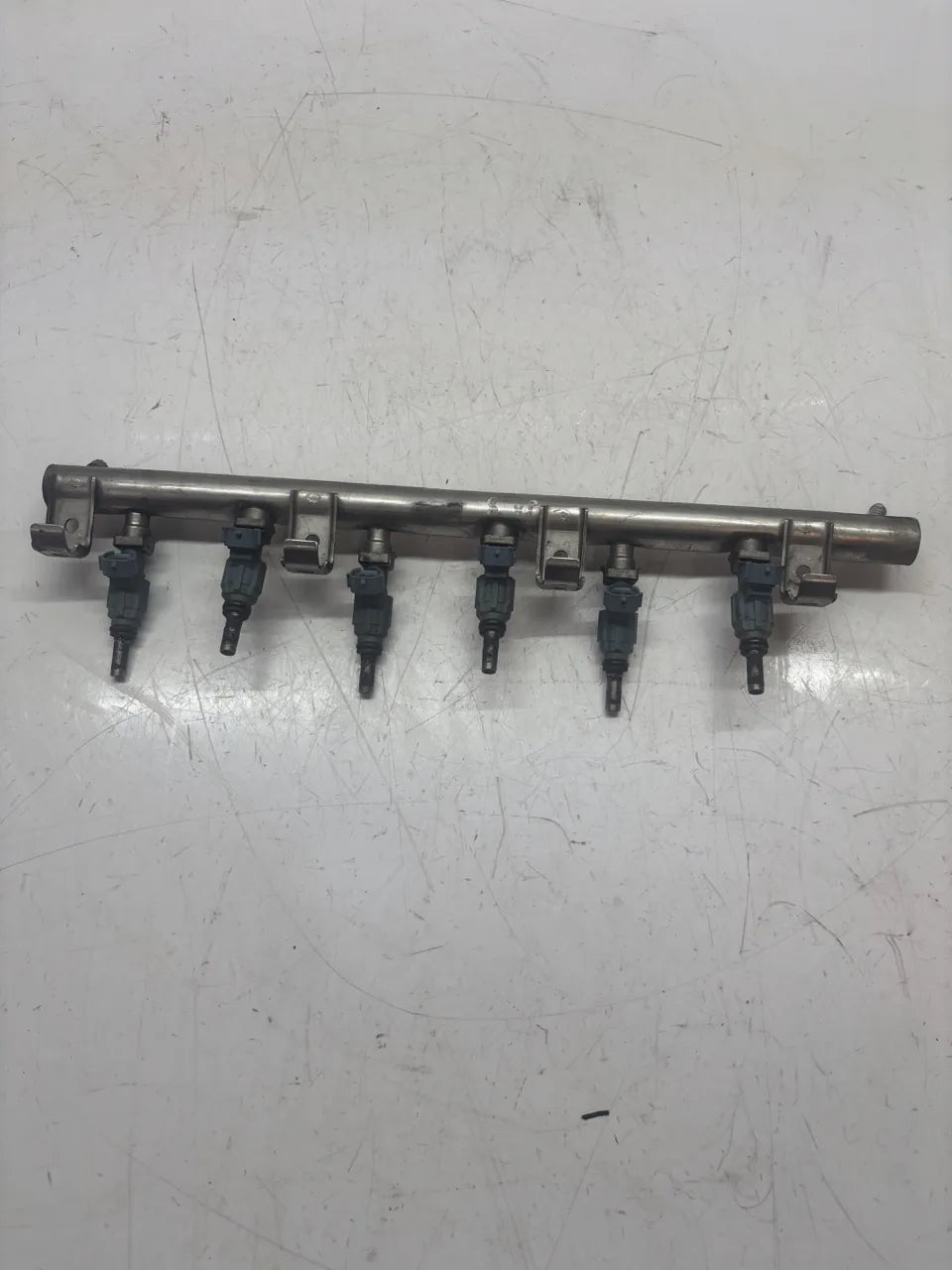 Rampa inyectora Porsche Cayenne 9PA 3.2 gasolina M02.2Y M02 02.2Y 022133315J