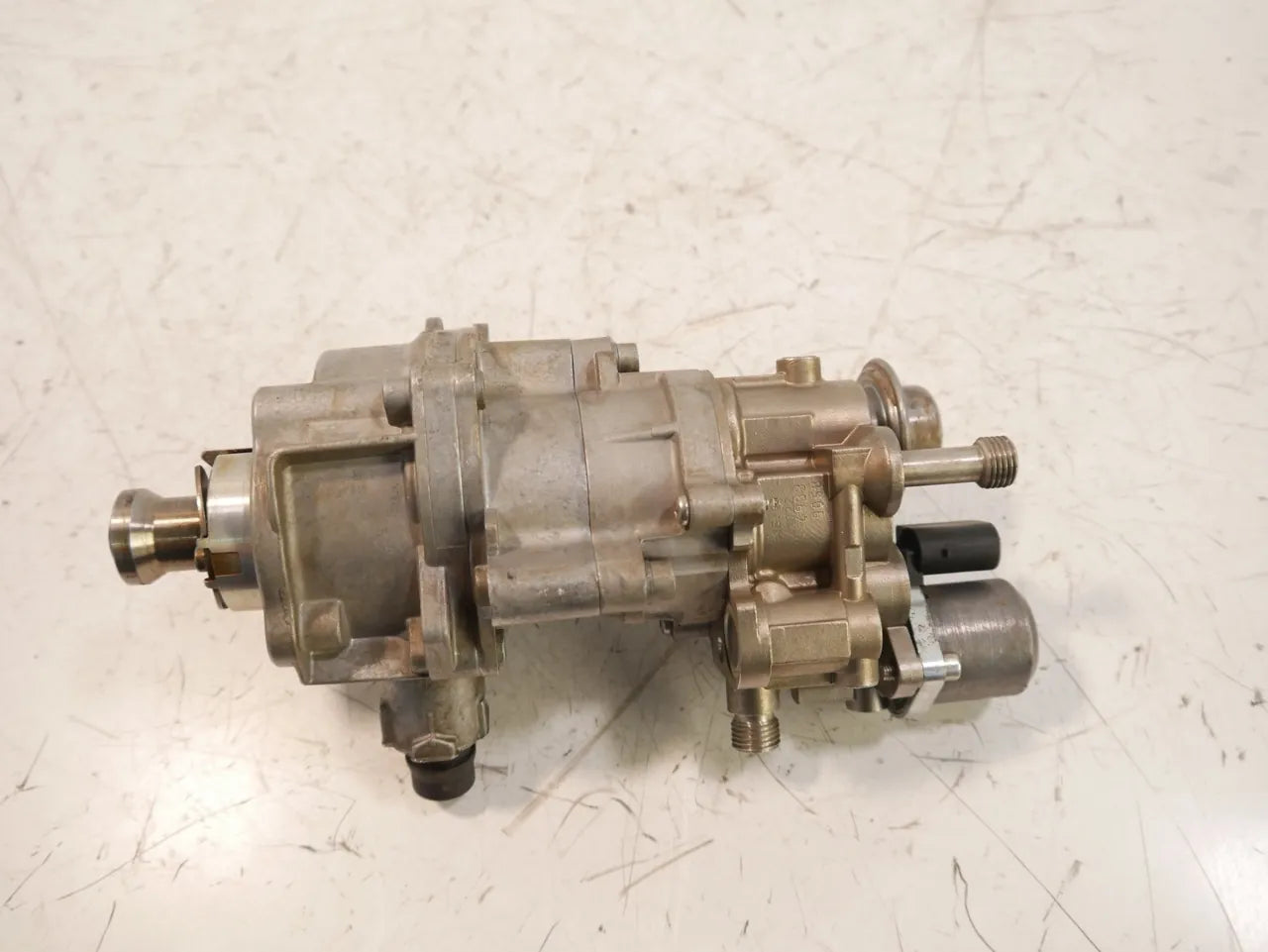 Bomba de combustible BMW Serie 7 F01 F02 F03 F04 3.0 740 i Li N54B30A N54 7616194