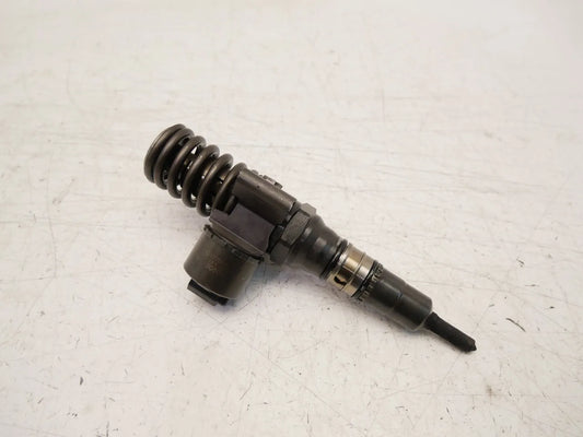 Boquilla de inyección Audi A6 C6 2.0 TDI BRE 03G130037G 0414720404