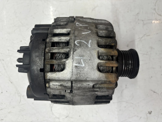 Alternador Audi Seat Skoda Volkswagen A3 Golf VII 1.6 TDI CLHA CLH 03L903023L