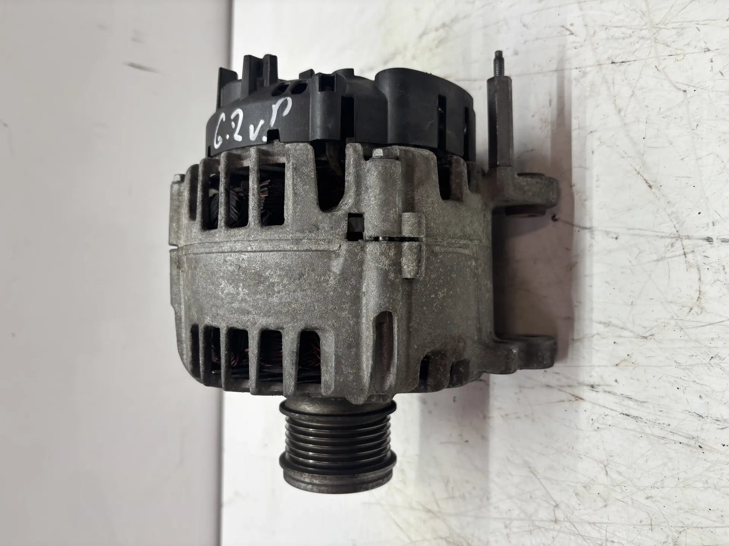 Alternador Audi Seat Skoda Volkswagen A3 Golf VII 1.6 TDI DDYA DDY 04L903021D