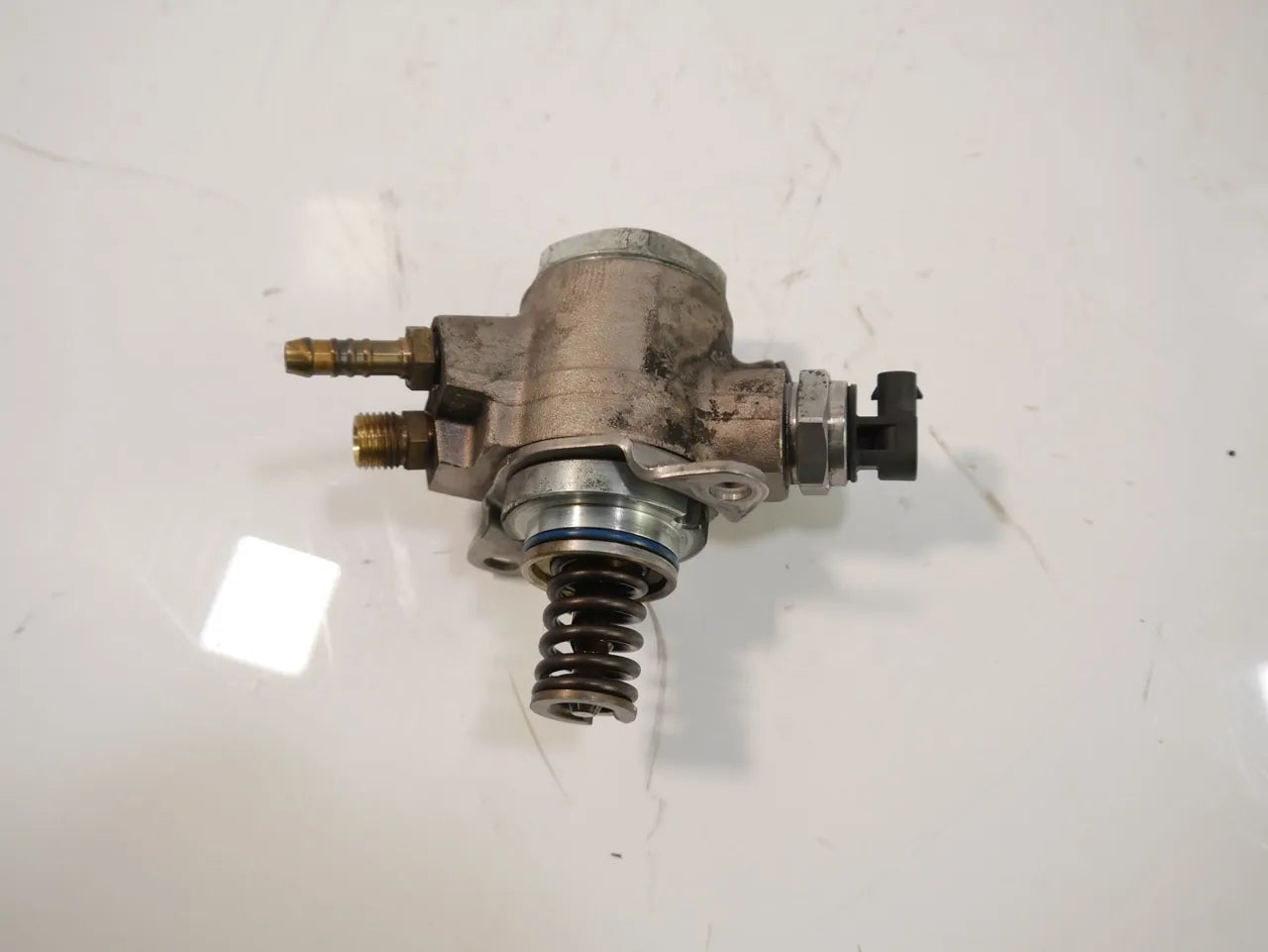 Bomba de combustible Porsche 3.0 S E-Hybrid V6 MCG.EA CGEA CGE