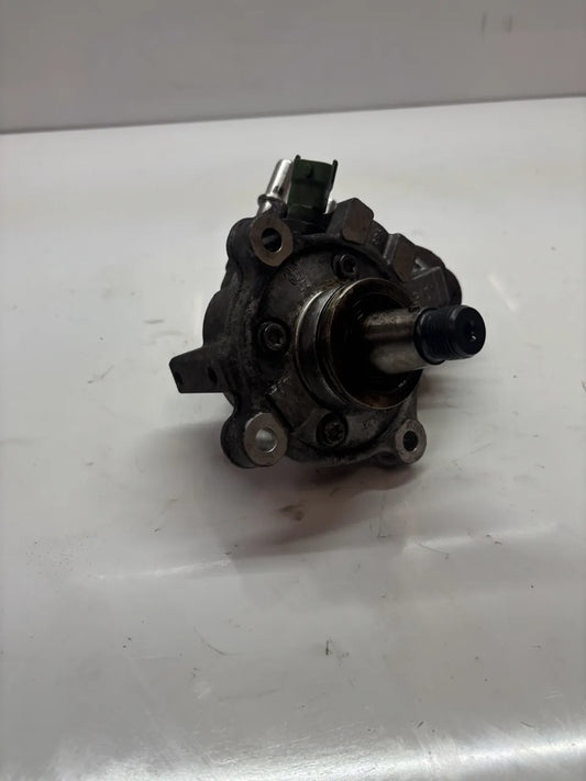 Bomba de alta presión Land Rover 2.0 Diesel 204DTD AJ20D4 G4D3-9B395-AA