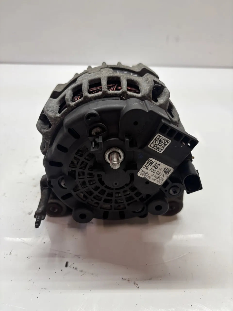 Alternador Audi Seat Skoda Volkswagen A3 Golf VII 1.6 TDI CLHA CLH 03L903023K