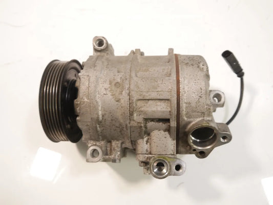 Compresor de aire acondicionado Audi A8 D3 4.0 TDI quattro ASE 447220-9287