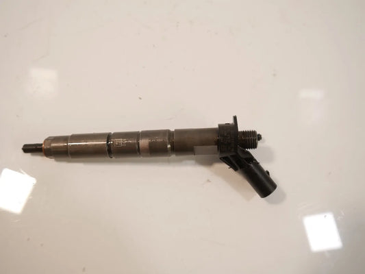 Inyector boquilla de inyección Mercedes-Benz A200d 2.0 654.920 OM654.920 A6540700187