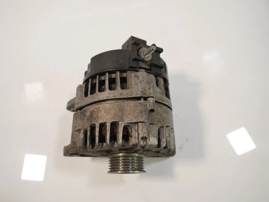 Alternador Mercedes-Benz A200d 2.0 654.920 OM654.920 A0009063903