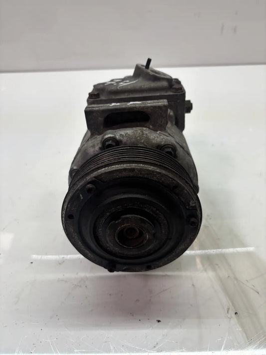 Compresor de aire acondicionado Audi Seat Skoda Volkswagen A3 Leon Golf V 2.0 TDI BKD 1K0820803G