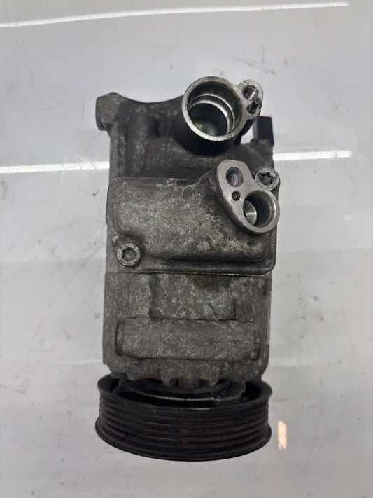 Compresor de aire acondicionado Audi Seat Skoda Volkswagen A3 Golf V 1.9 TDI BLS 5N0820803A