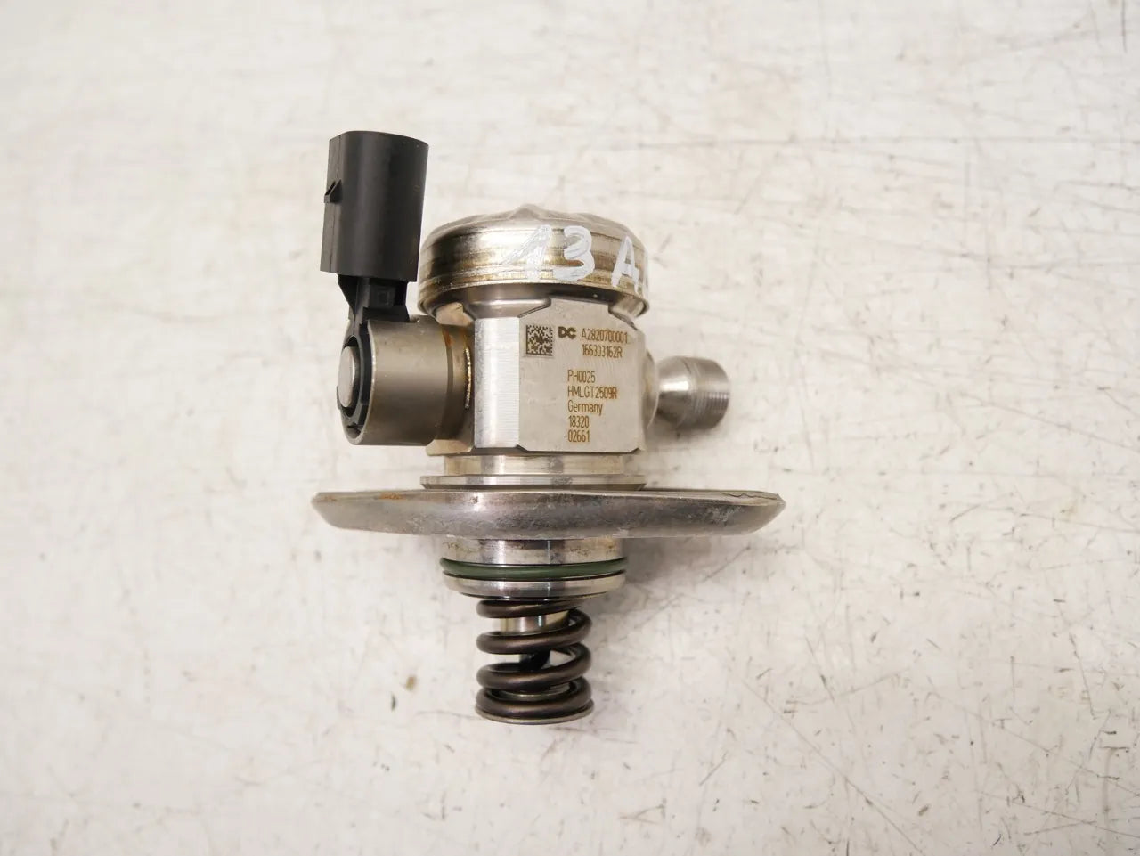 Bomba de combustible Nissan Qashqai 1.3 DIG-T HR13DDT HR13 H5H 166303162R