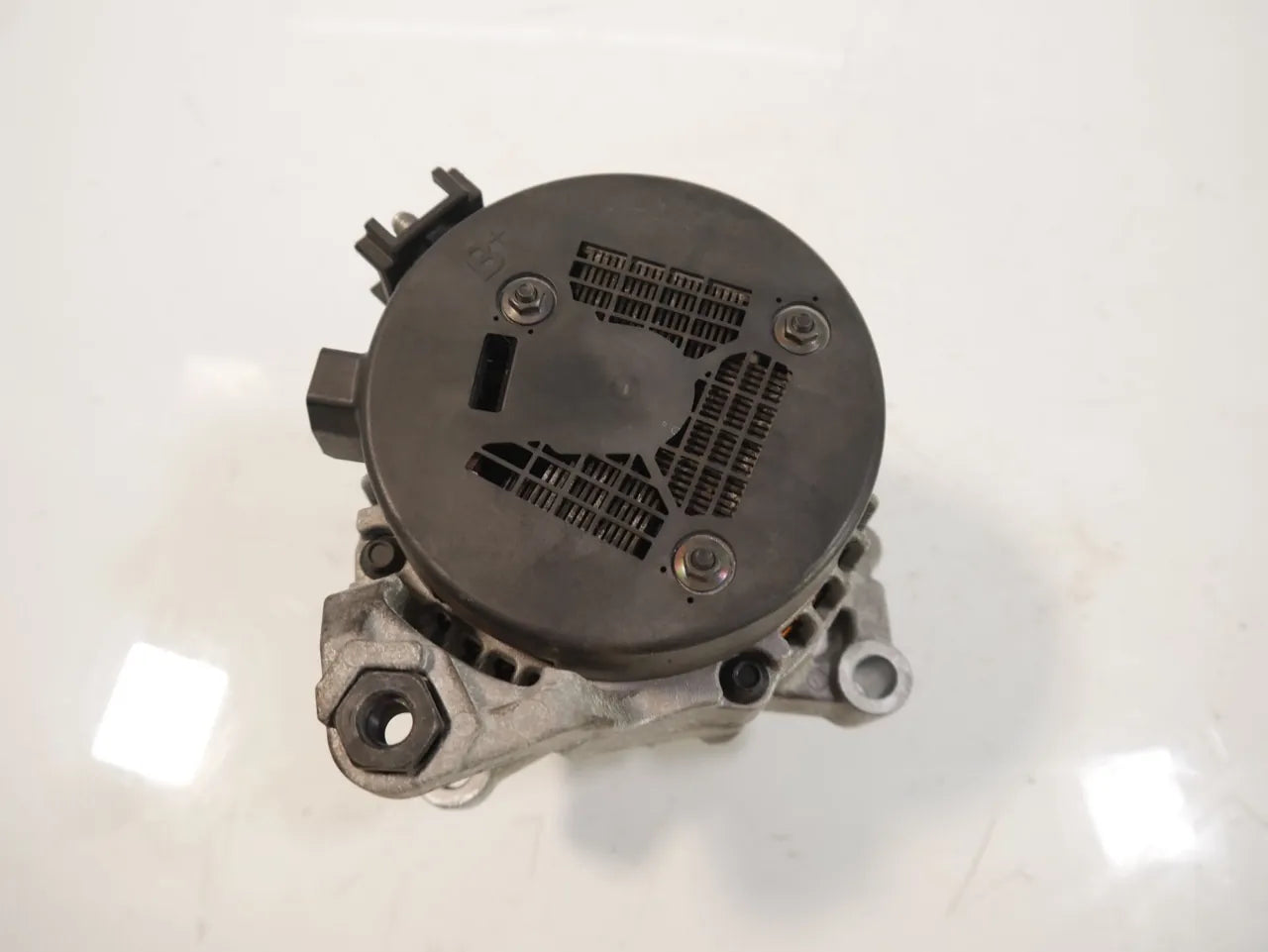 Alternador BMW Z4 G29 2.0 sDrive 30i B48B20B B48 8634167