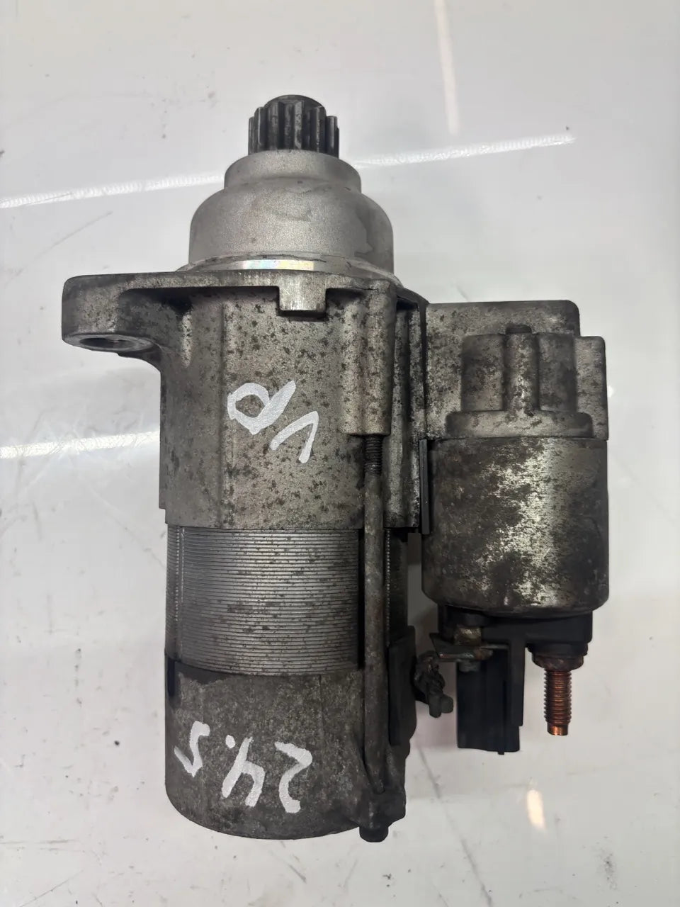 Motor de arranque Audi Skoda Volkswagen A3 Superb Golf VI 2.0 TDI CBBB CBB 02M911024P