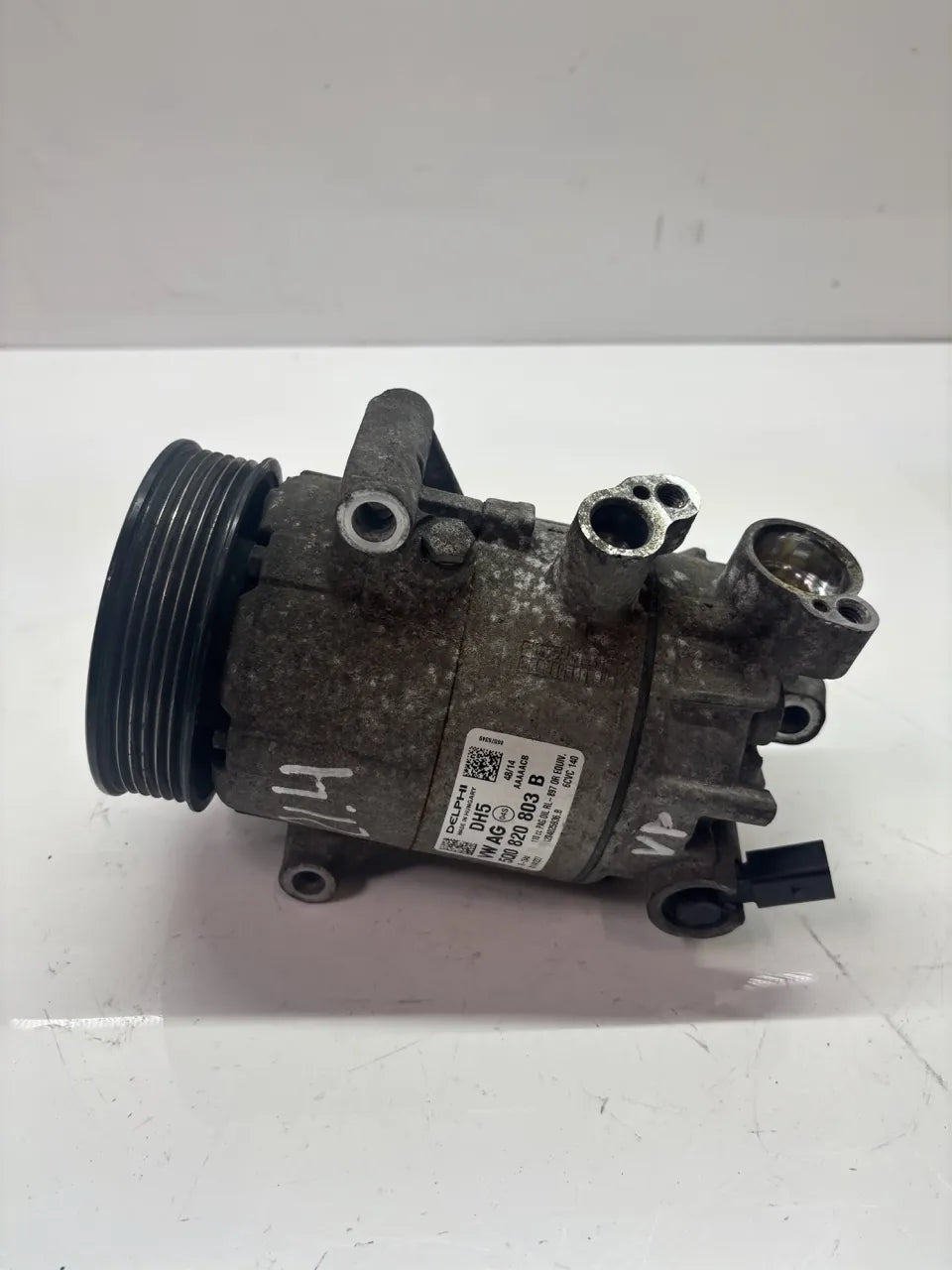 Compresor de aire acondicionado Volkswagen Seat Skoda Golf VII Leon 2.0 TDI CKFC CKF 5Q0820803B