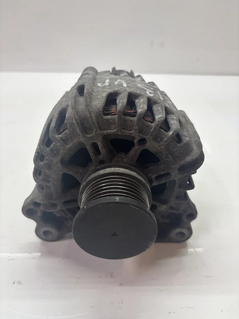 Alternador Volkswagen Seat Skoda Golf VII Leon 2.0 TDI CKFC CKF 03L903023J