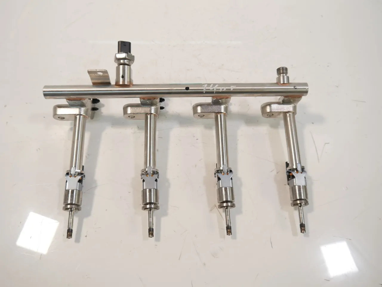 Rampa inyectora Volvo XC60 II 2.0 B5 Mild-Hybrid B420T2 32140074 32140073