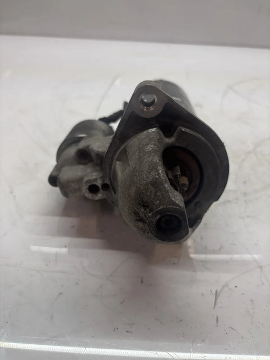 Motor de arranque BMW Serie 5 E60 E61 2.0d 520d M47D20 204D4 M47 7796892