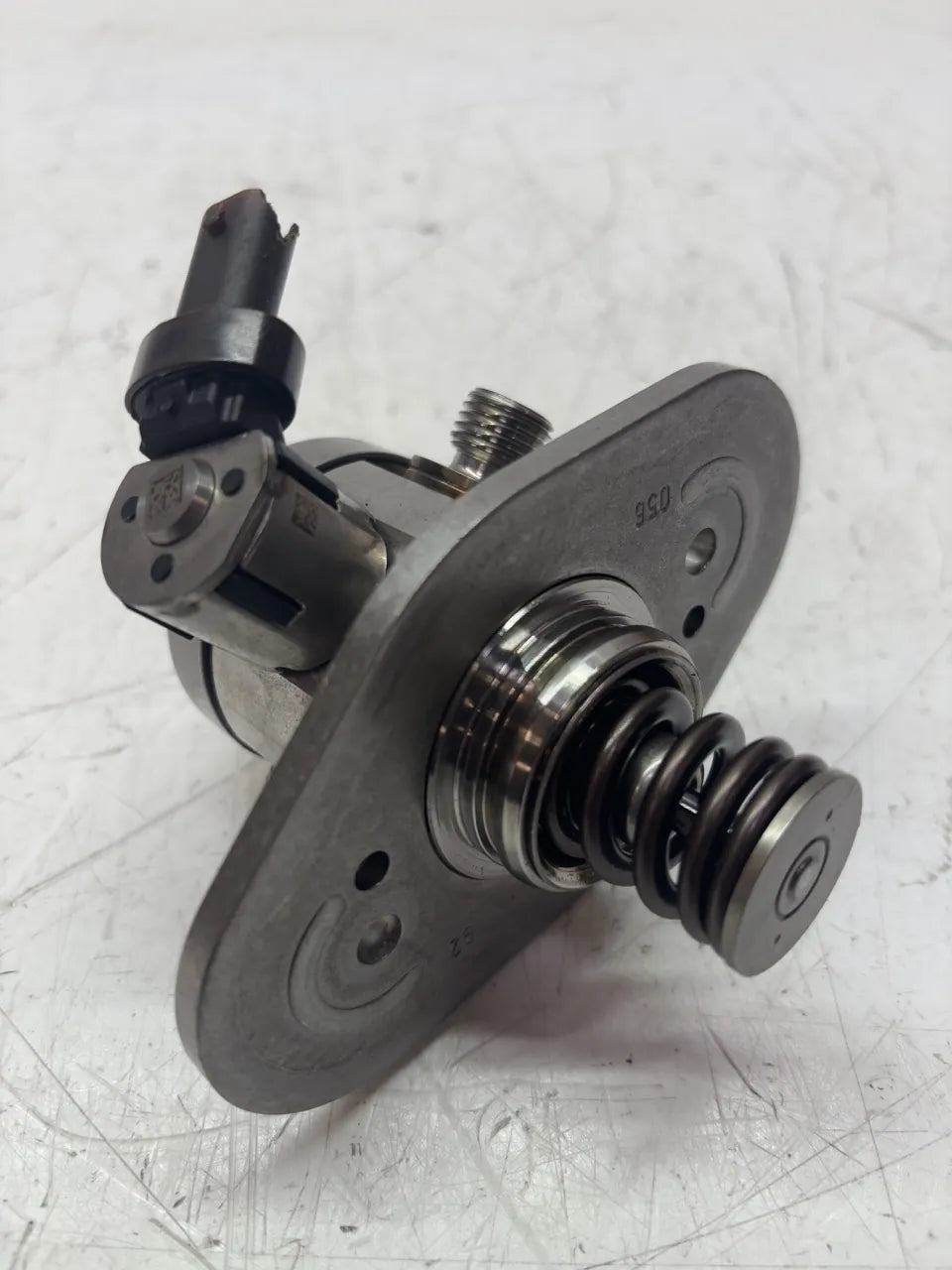 Bomba de combustible Mini Clubman F54 1.5 gasolina B38A15A B38 8631642