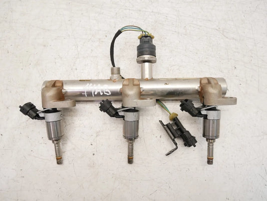 Riel inyector Alfa Romeo Guilia Stelvio 2.9 670050436 670050673