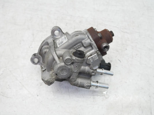 Bomba de alta presión Land Rover Discovery 2.0 D 204DTD G4D3-9B395-AA 0445010706