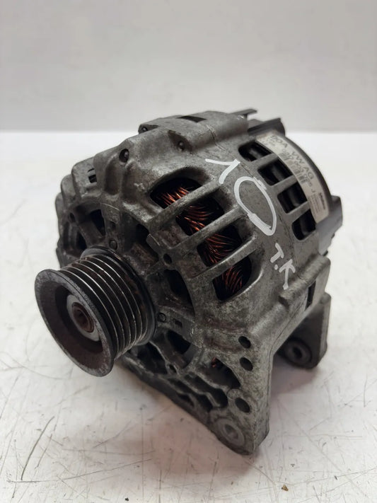 Alternador Seat Skoda Volkswagen Ibiza Fabia Polo 1.2 gasolina BBM 03D903025J