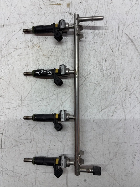 Riel inyector Opel Vectra C 1.8 gasolina Z18XER 2H0 55353806 5817306