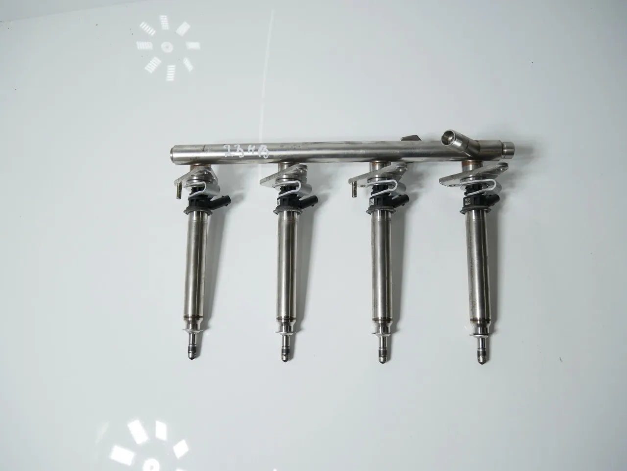 Rampa inyectora Mercedes-Benz Clase C C300 2.0 gasolina M264.920 A2640701000