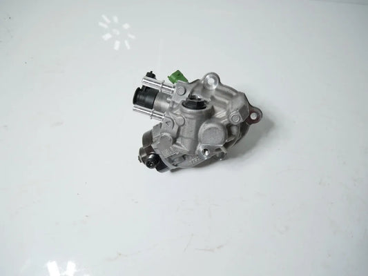 Bomba de alta presión Jaguar E-Pace XE 2.0 D 204DTY M4D3-9B395-AB 0445011532