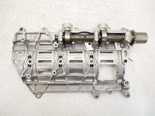 Placa deflectora Land Rover Sport 3.0 SCV6 4x4 306PS AJ126 8W93-6C800-CA
