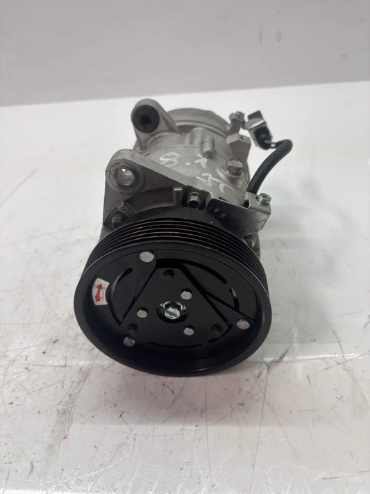 Compresor de aire acondicionado Volkswagen Beetle 1.8 T AWV 1J0820803L