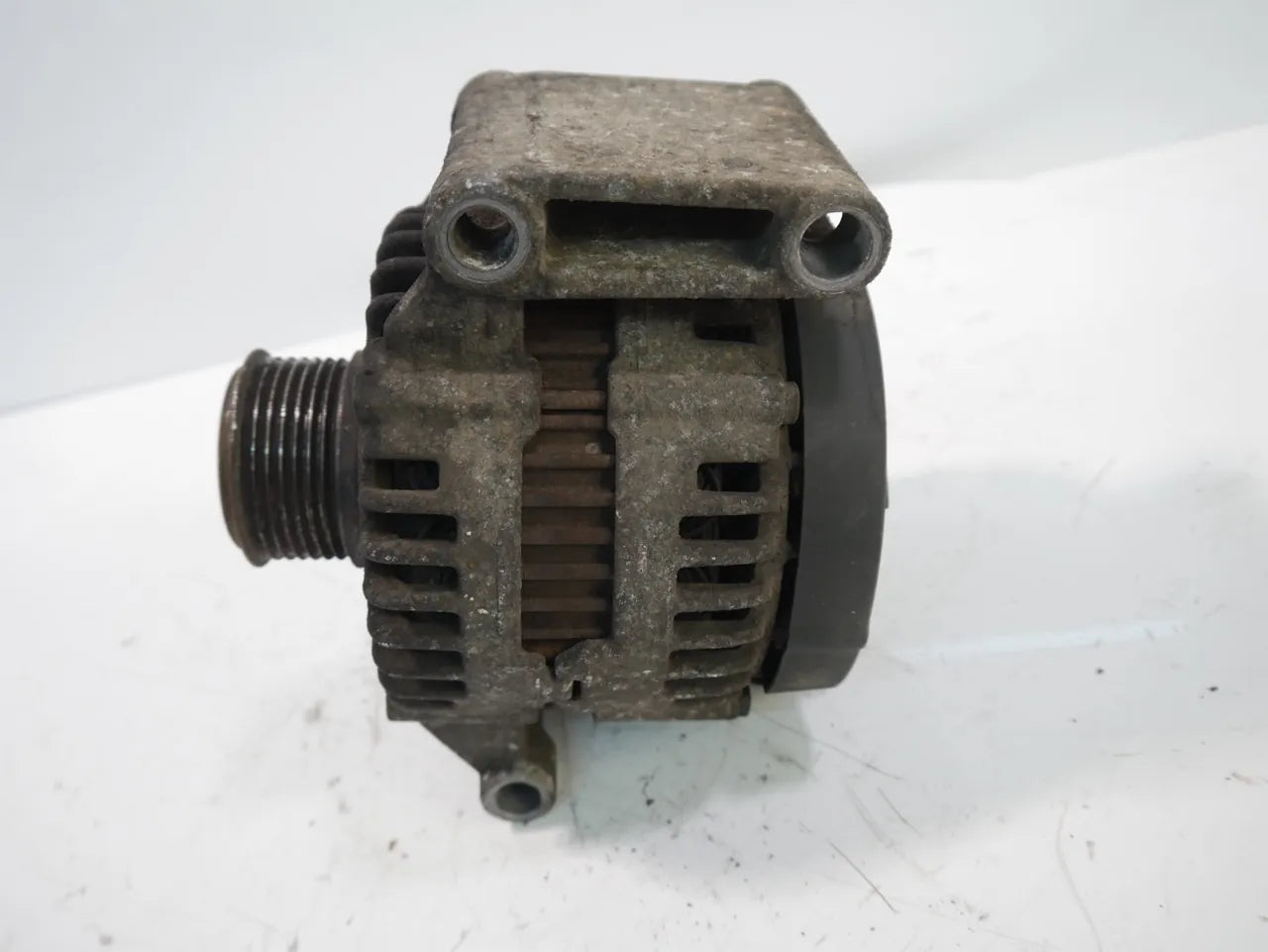 Alternador Ford Transit FD 2.4 TDCi JXFA 0121615003