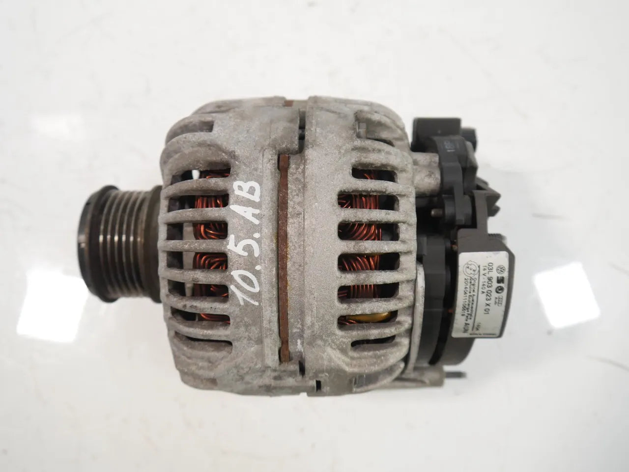 Alternador Volkswagen Audi Passat A3 1.6 TDI CAYC CAY 03L903023F