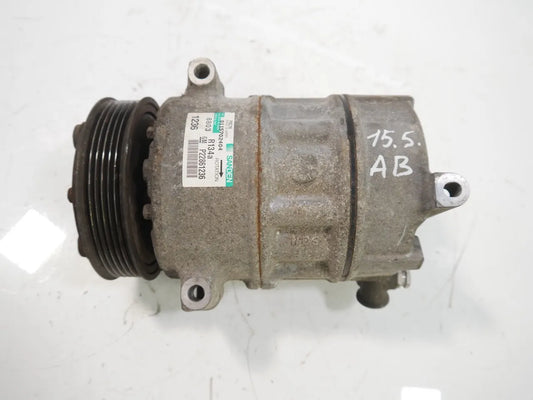 Compresor de aire acondicionado Opel Insignia A 2.0 CDTI A20DTE A20 LHV 22861236