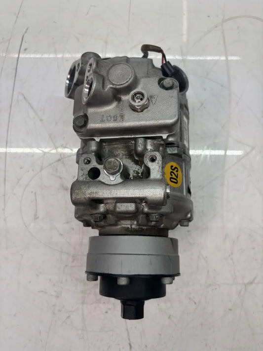 Compresor de aire acondicionado Audi A8 D4 4.2 V8 FSI CDRA CDR 4H0260805G