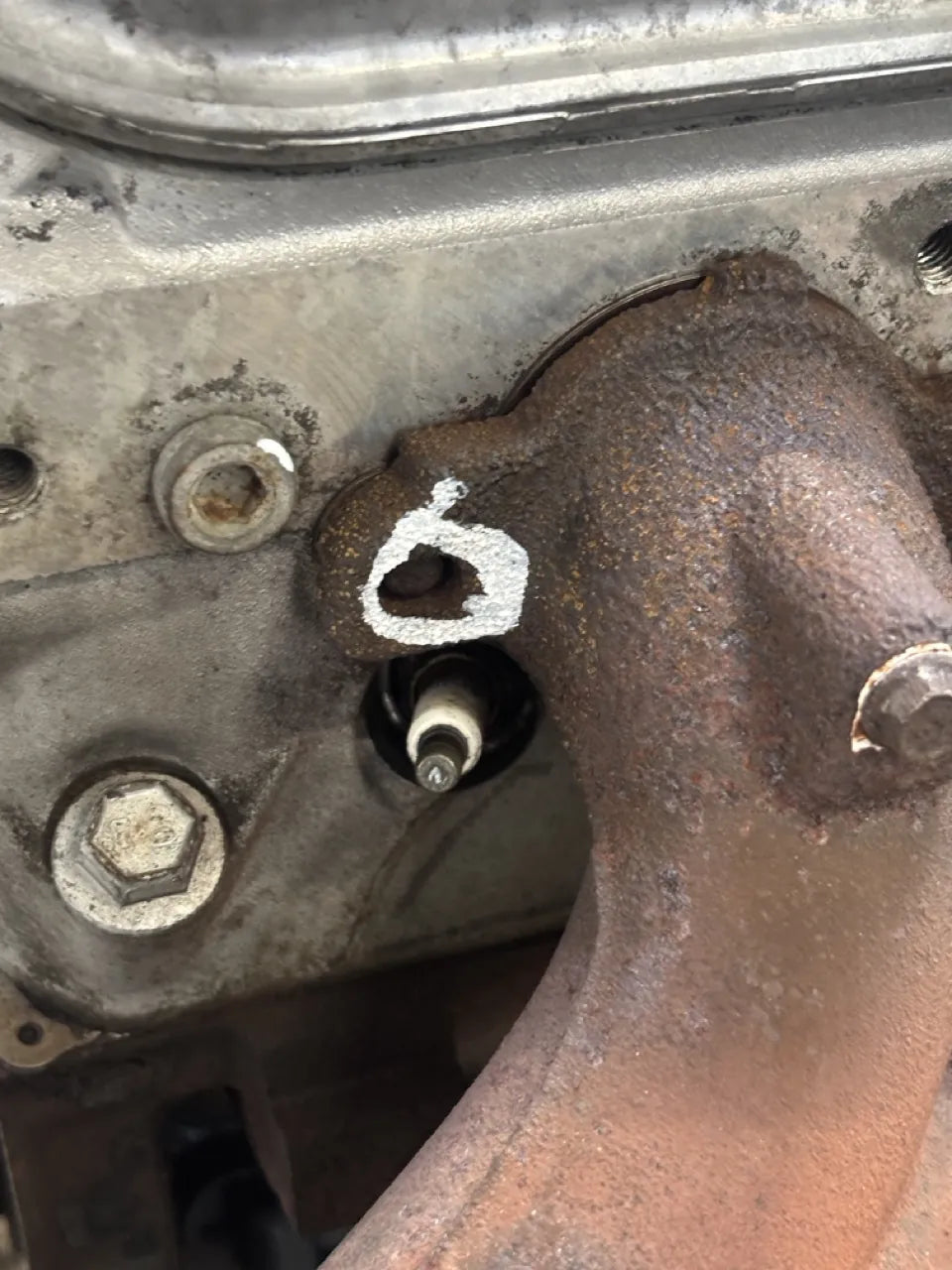 Motor Chevrolet Cadillac Avalanche Escalade Tahoe 5.3 LM7 19367777