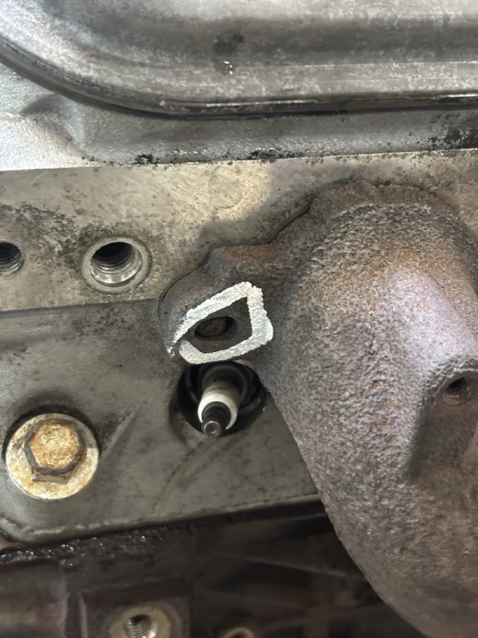 Motor Chevrolet Cadillac Avalanche Escalade Tahoe 5.3 LM7 19367777