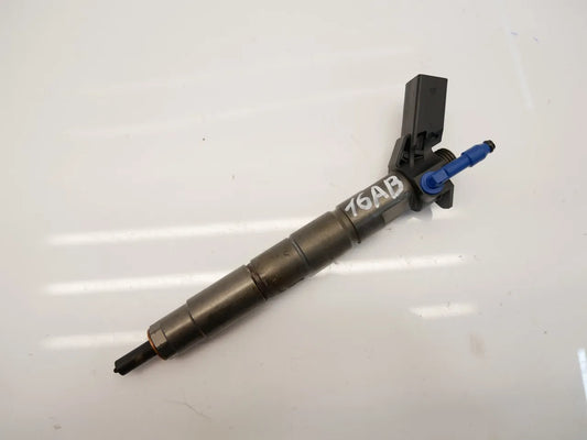 Inyector Mercedes-Benz Clase A A200d 2.0 OM654.920 654.920 OM654 A6540700187