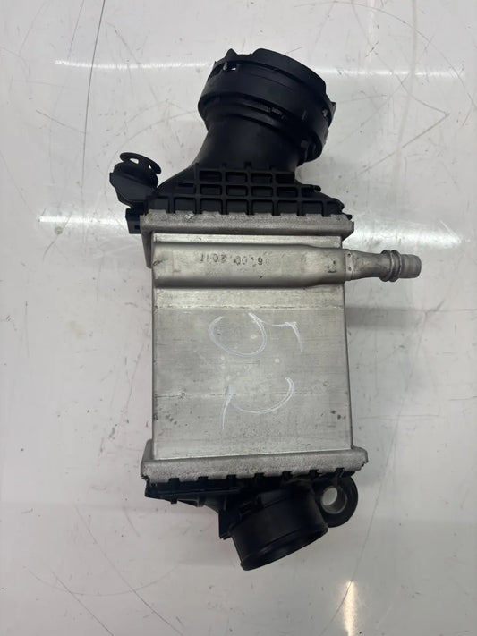 Tubo de presión de sobrealimentación BMW Serie 7 G11 4.4 Li xDrive N63B44C N63 8636370