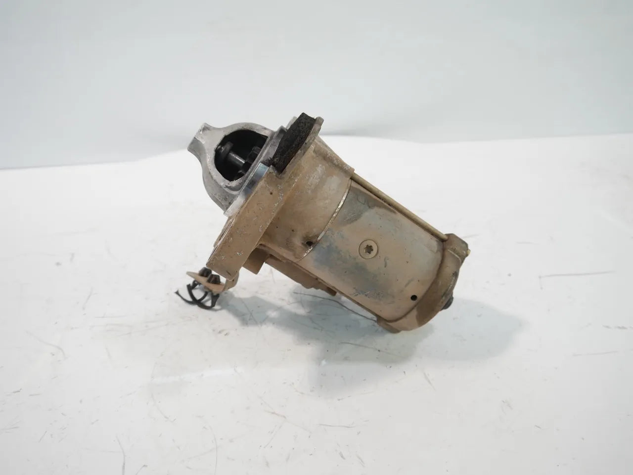 Motor de arranque Nissan Navara 2,3 dCi YS23 M9T270 YS23DDT 2330000Q4H