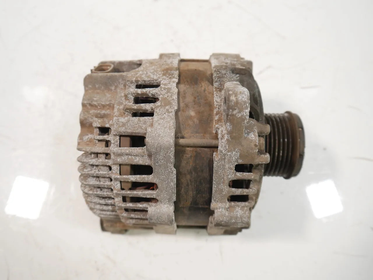 Alternador Nissan 2.3 dCi YS23 M9T270 YS23DDT 231004KJ0B