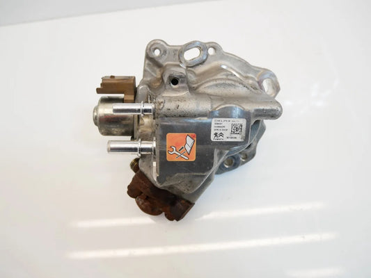 Bomba de alta presión Opel Movano 2.2 D DW12RUD 9674984480
