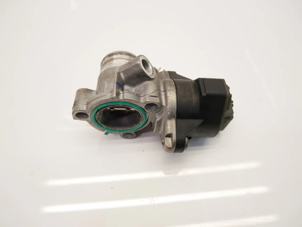 Válvula EGR Mercedes-Benz CLS 350d C257 2.9 OM656.929 656.929 OM656 A6541405700