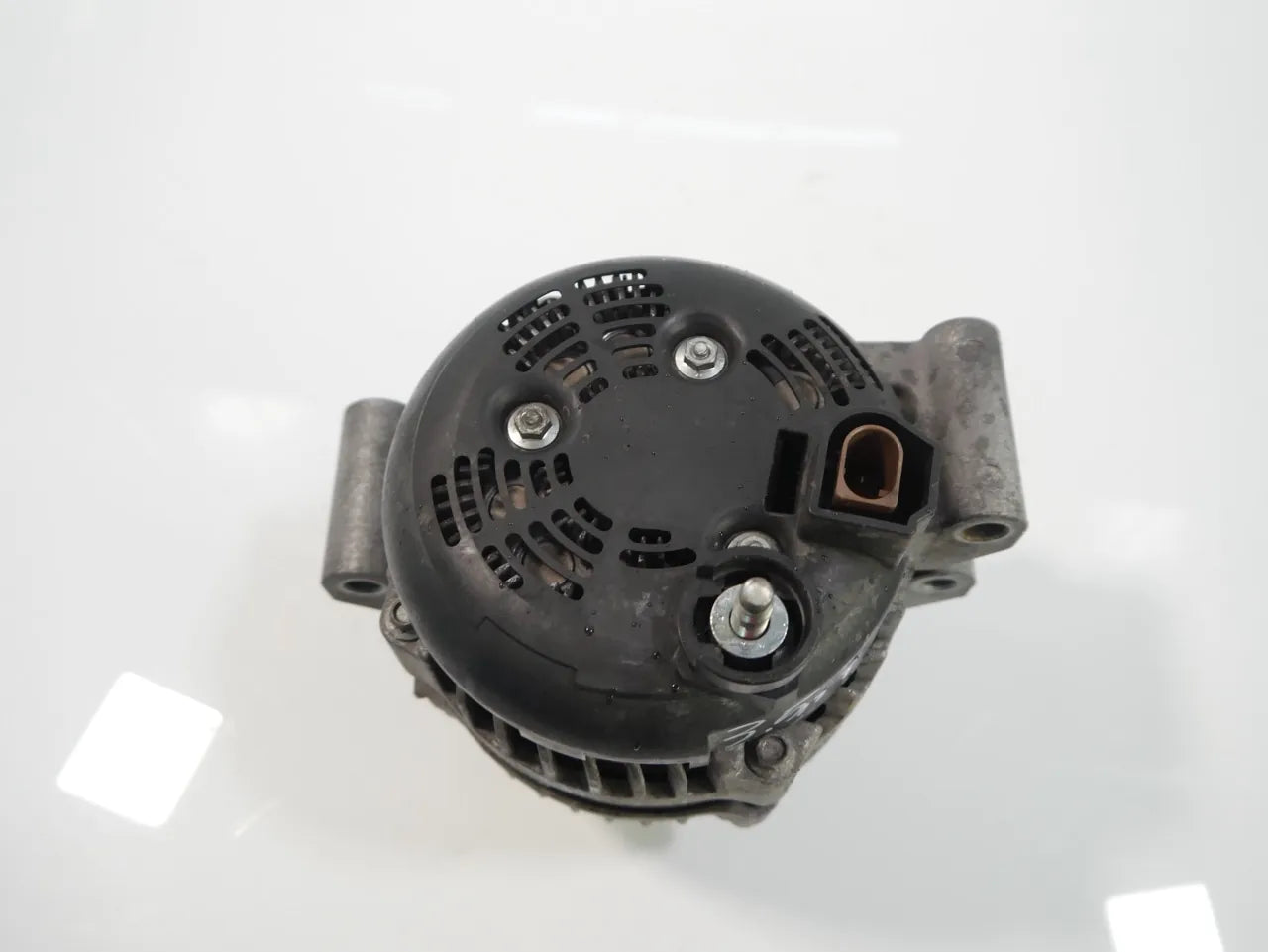 Alternador Alfa Romeo Giulia 2.9 Quadrifoglio V6 670050436 104211-0961