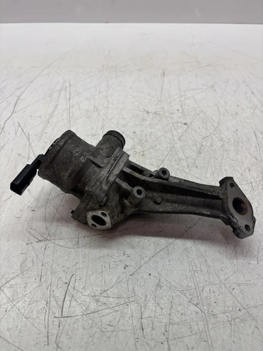 Válvula EGR Volkswagen Jetta IV 2.5 gasolina CBUA CBU 07K131351C
