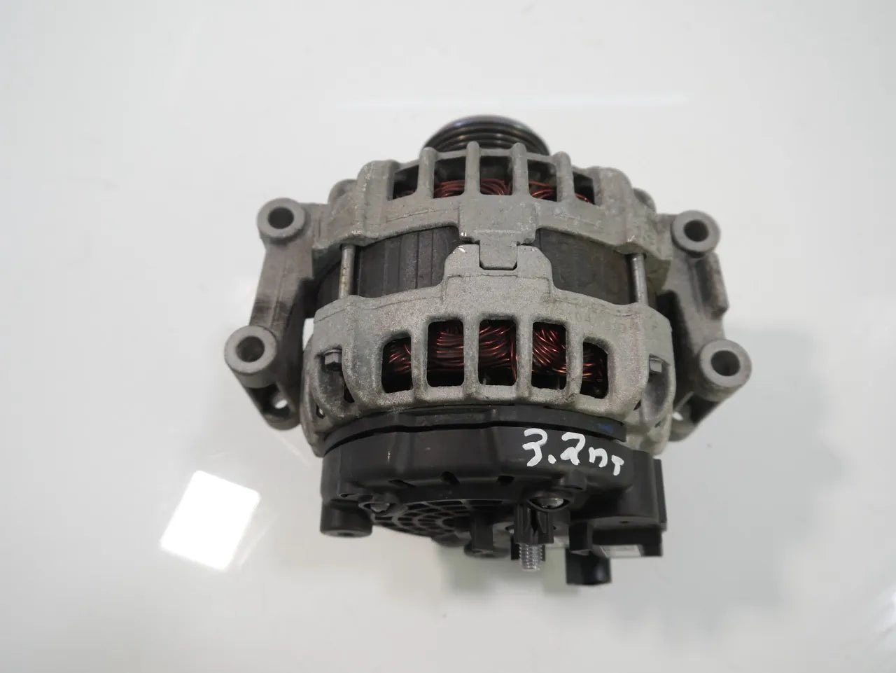 Alternador Audi Volkswagen A3 S3 Golf 2.0 quattro DJHA DJH 06J903023A