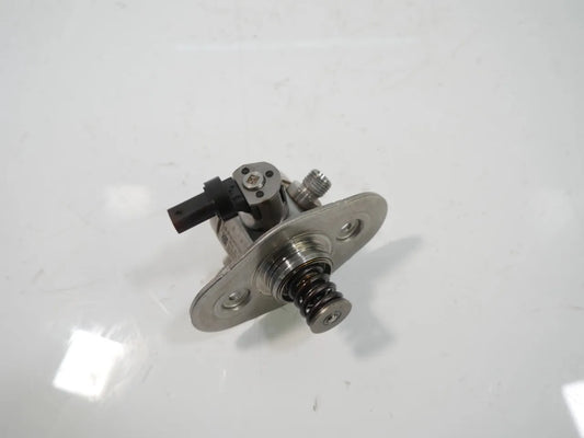 Bomba de combustible BMW 440i 3.0 B58B30A B58 B58B30M0 7642466