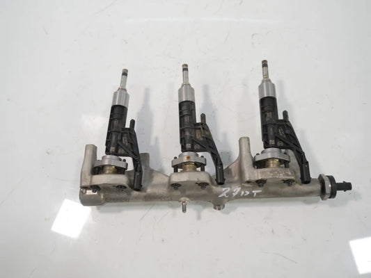 Rampa inyectora BMW 440i 3.0 B58B30A B58 B58B30M0 7639975 7639990
